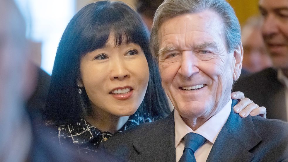 Altkanzler Gerhard Schröder war mit seiner Ehefrau Soyeon Schröder-Kim in der türkischen Hauptstadt Ankara zu Besuch. Foto: imago images/ari