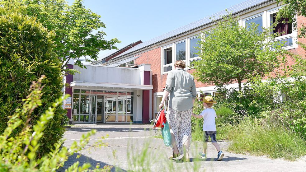 Der Grundschulstandort Jennelt ist einer von zweien, die künftig erhalten bleiben sollen. Foto: Wagenaar/Archiv