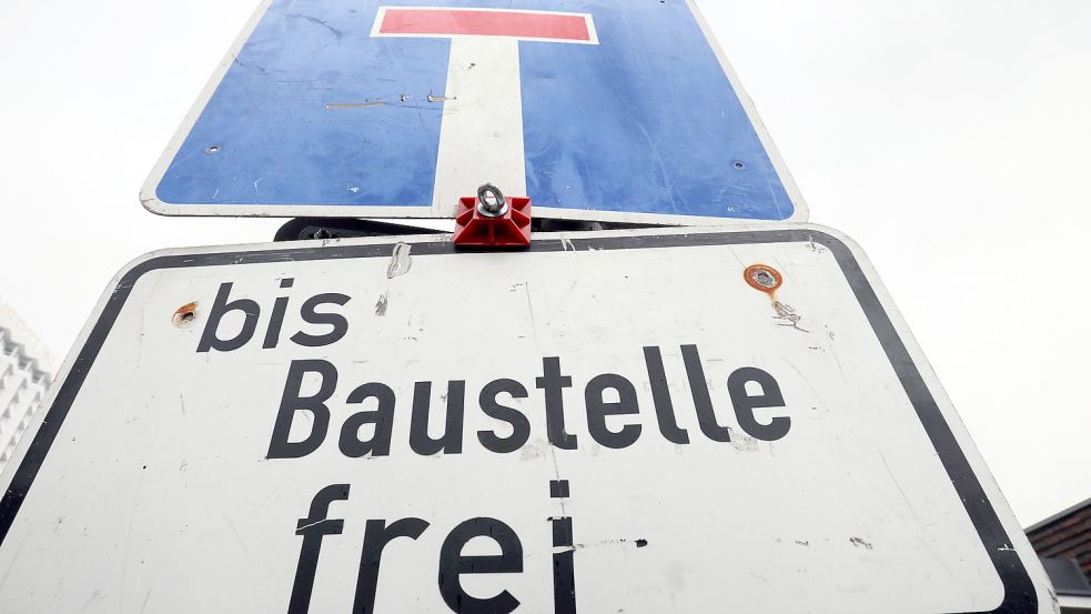 Die Deichstraße wird gesperrt. Symbolfoto: Wüstneck/dpa