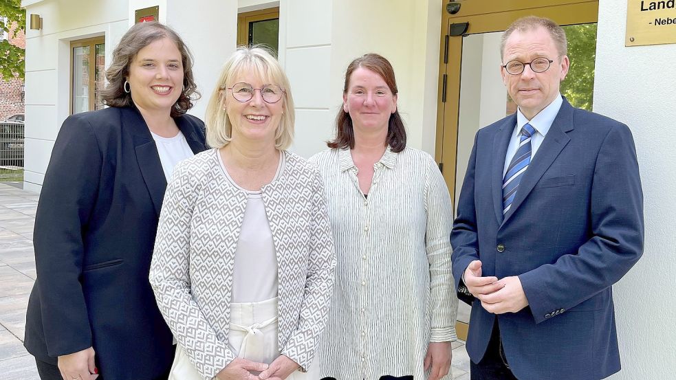 Pressesprecherin Iris Schmagt, Präsidentin Frauke Seewald, Geschäftsleiterin Ilonka Hell und Vizepräsident Jan Heinemeier hatten zum Gespräch eingeladen. Foto: Noglik