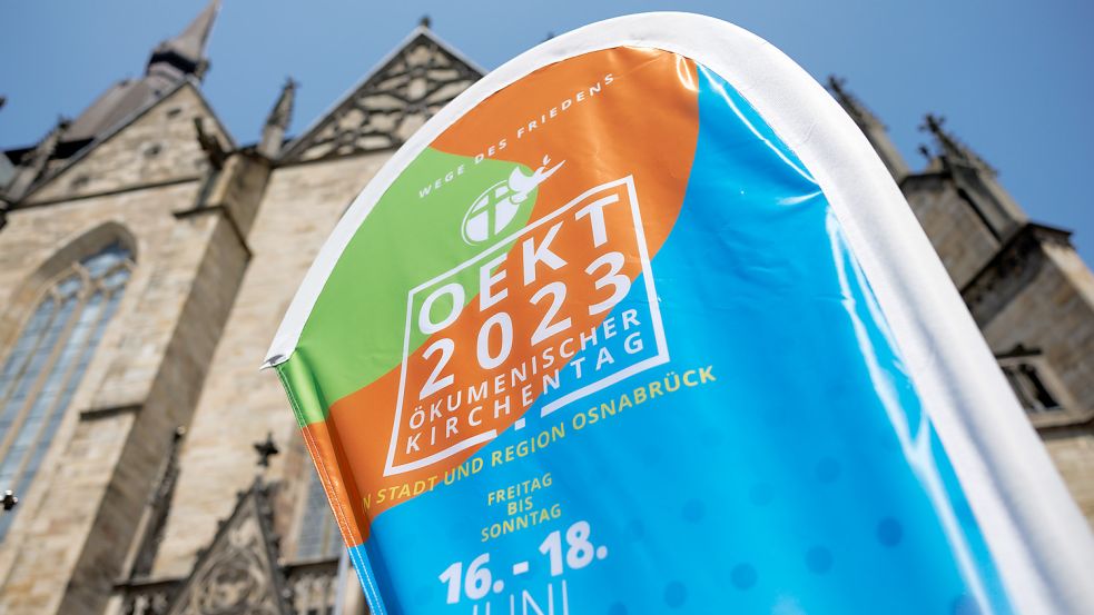 Beim Ökumenischen Kirchentag in Osnabrück ging es um Gewaltlosigkeit. Die katholische Kirche bräuchte dringend eine Debatte um Macht und Gewaltausübung durch den Vatikan Foto: dpa