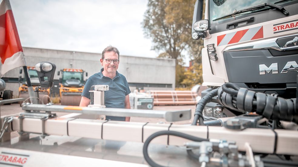 Hilko Kruse-Edenhuizen führt den Strabag-Standort Aurich als technischer Bereichsleiter und Prokurist. Foto: Cordsen