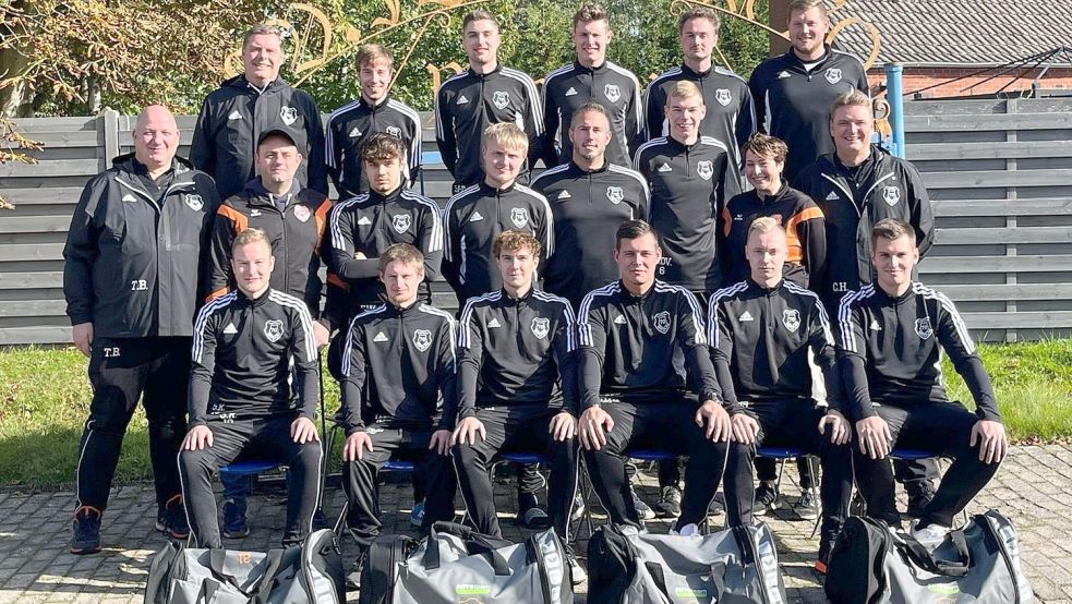 Die erste Mannschaft von Fortuna Wirdum tritt künftig in der B-Klasse an. Fotos: Privat