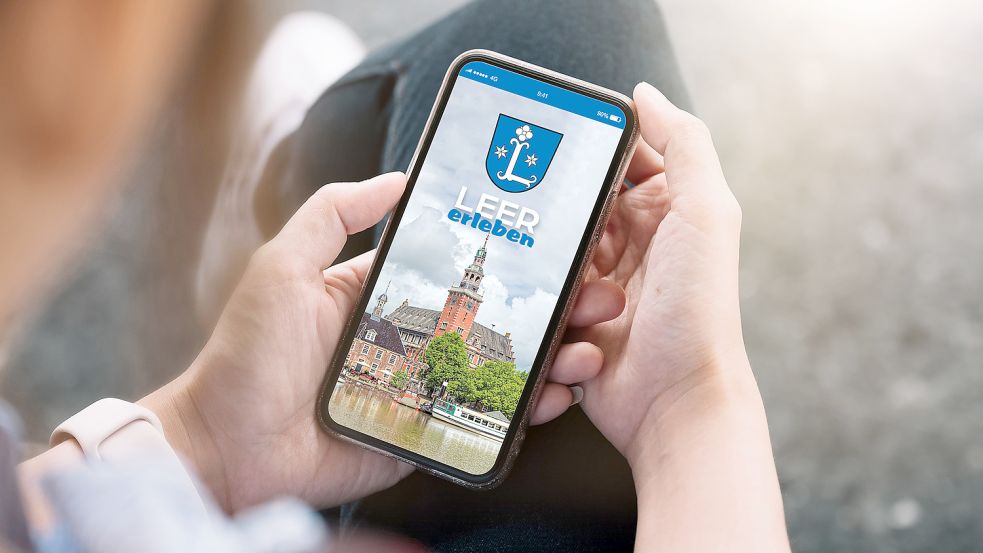 Über eine zentrale Internetseite – oder über eine App – sollen Bürger und Besucher alle wichtigen Informationen bekommen. Foto: stock/adobe.com, Composing: Fischer
