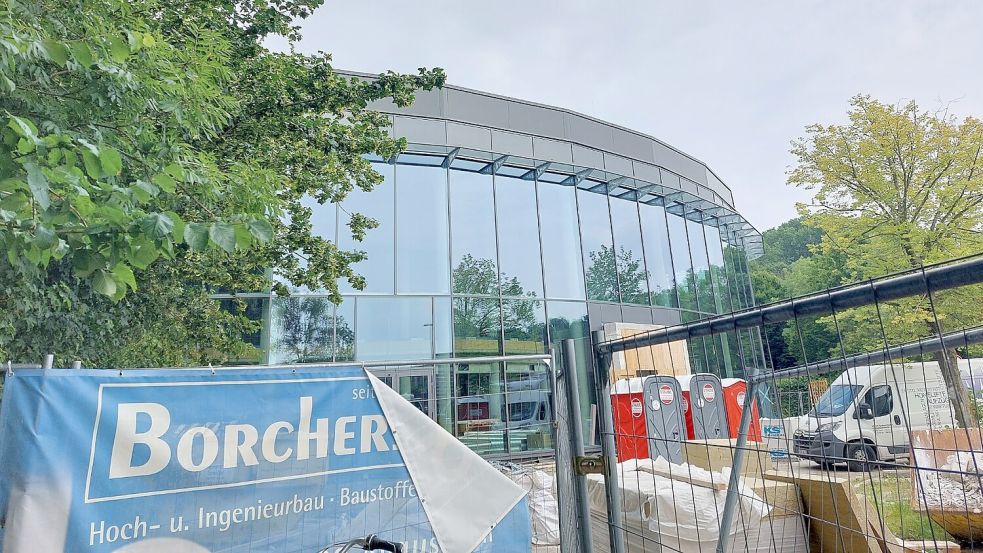 Noch wird auf der Baustelle fleißig gearbeitet. Foto: Hanssen