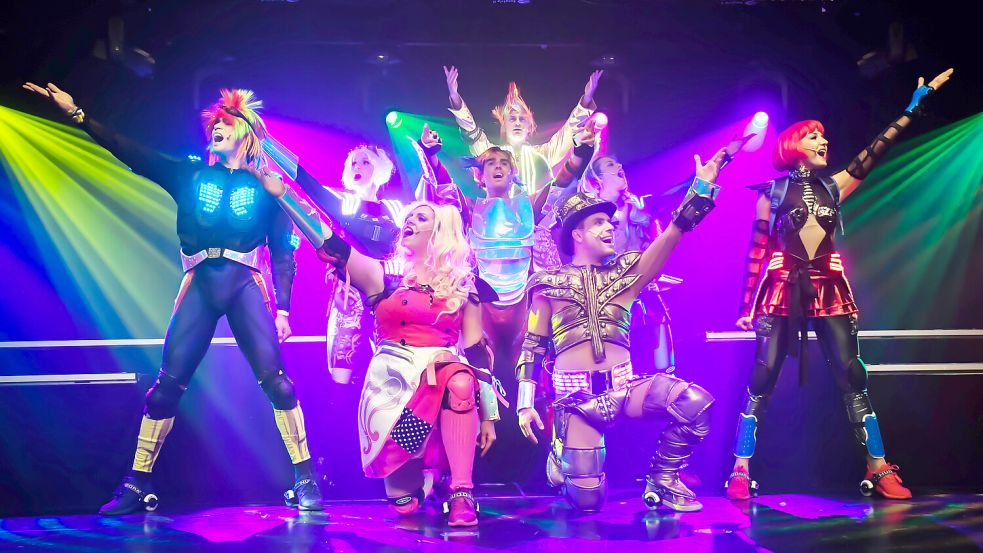 Schlussbild des Finales der großen Musical-Show, die Katrin Gleiß-Wiedmann inszeniert hat. Fotos: Ocean Arts Entertainment