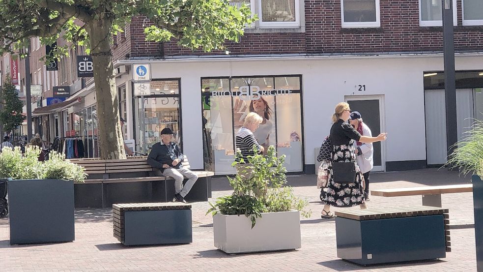 Mobile Sitzmöbel gibt es mittlerweile an mehreren Punkten der Innenstadt. Foto: H. Müller