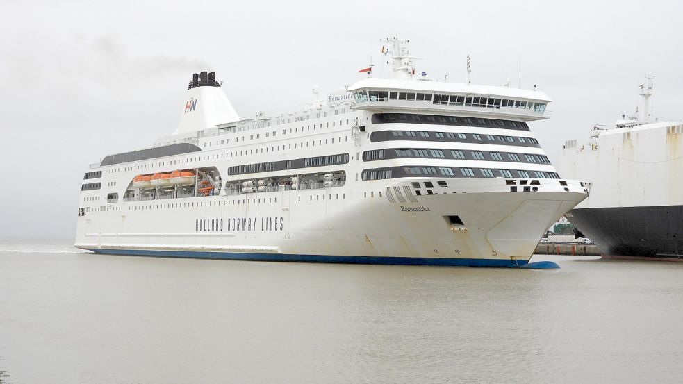 Teile von Rat und Verwaltung der Stadt Emden wollen Mitte Juli mit der MS Romantika nach Norwegen fahren. Was steckt dahinter? Foto: F. Doden