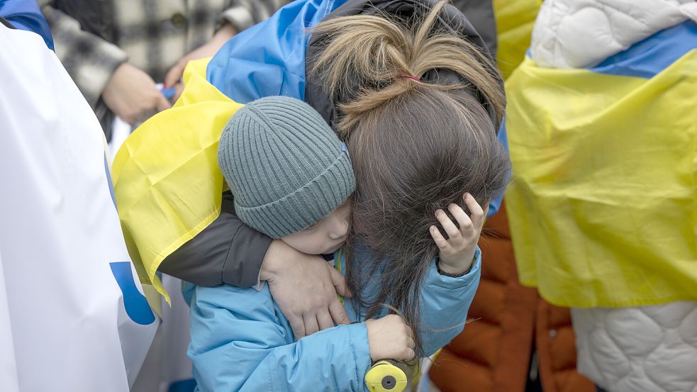 Friedfertigkeit kann erlernt werden, glauben die Experten beim Osnabrücker Friedensgespräch. Foto: dpa/Boris Roessler