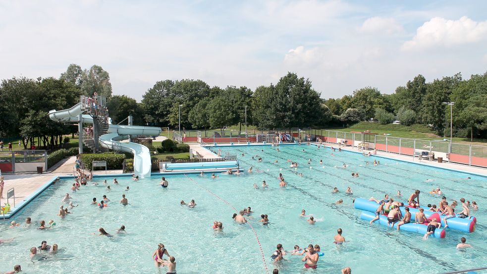 Das Friesenbad in Weener ist beliebt. Foto: Gettkowski/Archiv