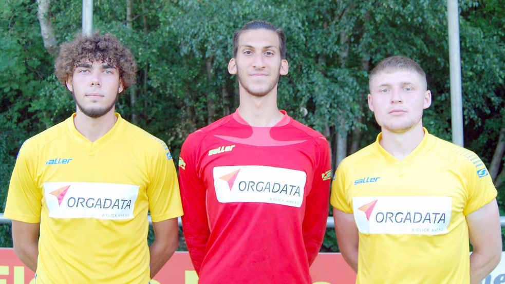 Piotr Gherman (von links), Ethan Patrick Kennedy und Ion Danilov waren für Germania Leer als Gastspieler im Einsatz. Foto: Reemts