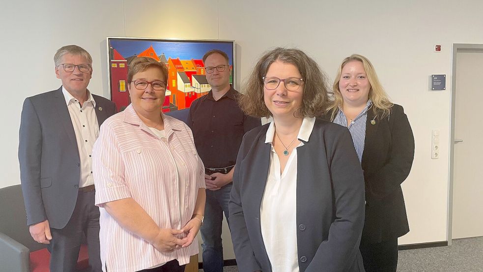 Ein Fünferteam bestimmt das Geschehen im Rathaus: (von links) Bürgermeister Horst Feddermann, Katja Lorenz, Mirko Wento (kommissarisch), Sandra Grau und Laura Rothe. Foto: Boschbach