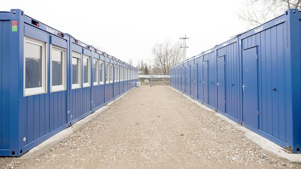 Eine Containerunterkunft für Geflüchtete in Rostock. Foto: Imago Images / Fotoagentur Nordlicht
