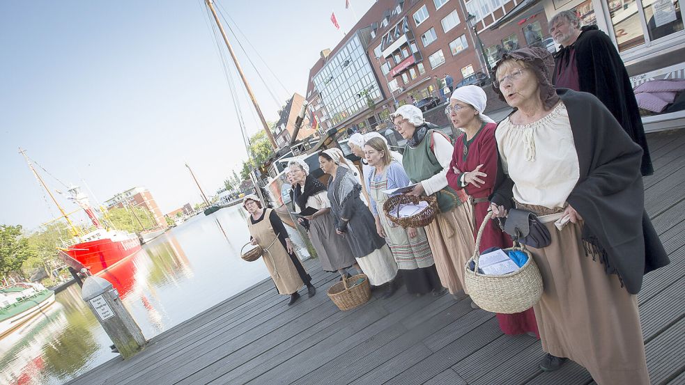 Zum ersten Mal wird das Freiluft-Musiktheater "Frauen von Schreyers Hoek" aufgeführt. Das Foto entstand bei einer Probe. Foto: J. Doden/Archiv