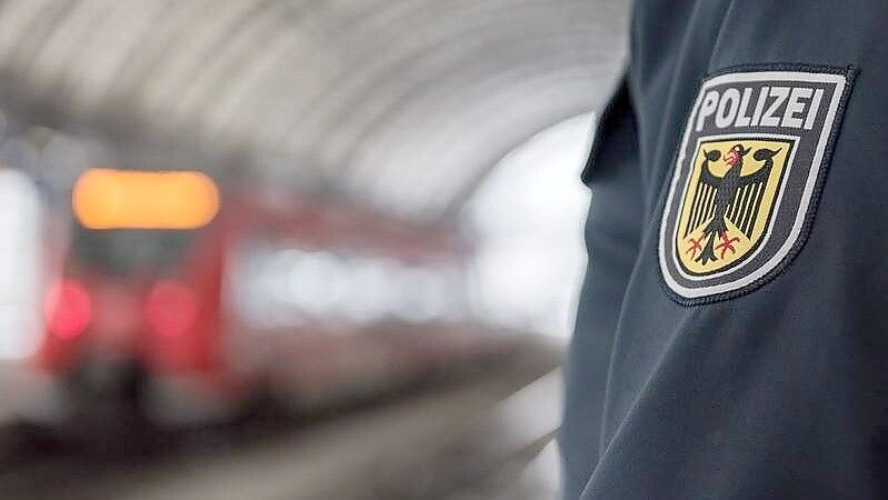 In Emden ist ein Mann festgenommen worden. Symbolfoto: Bundespolizei