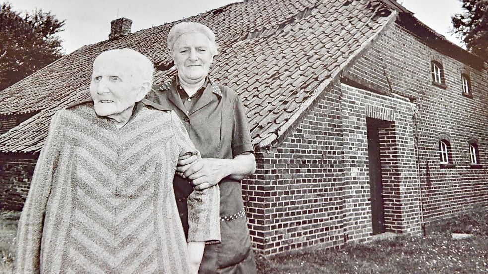 Margaratha Wendeling (links) hat die Rettung ihres Hauses noch miterlebt. Foto: Archiv