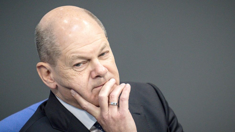 Nur eine „falsche Diagnose“ der Bevölkerung, wenn eine Mehrheit sagt, er setze sich in seiner Regierung nicht durch? Bundeskanzler Olaf Scholz macht es sich da zu einfach. Foto: Michael Kappeler