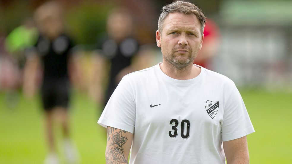 Konnte mit dem Unentschieden gut leben: Trainer Bernd Grotlüschen. Foto: Doden/Emden