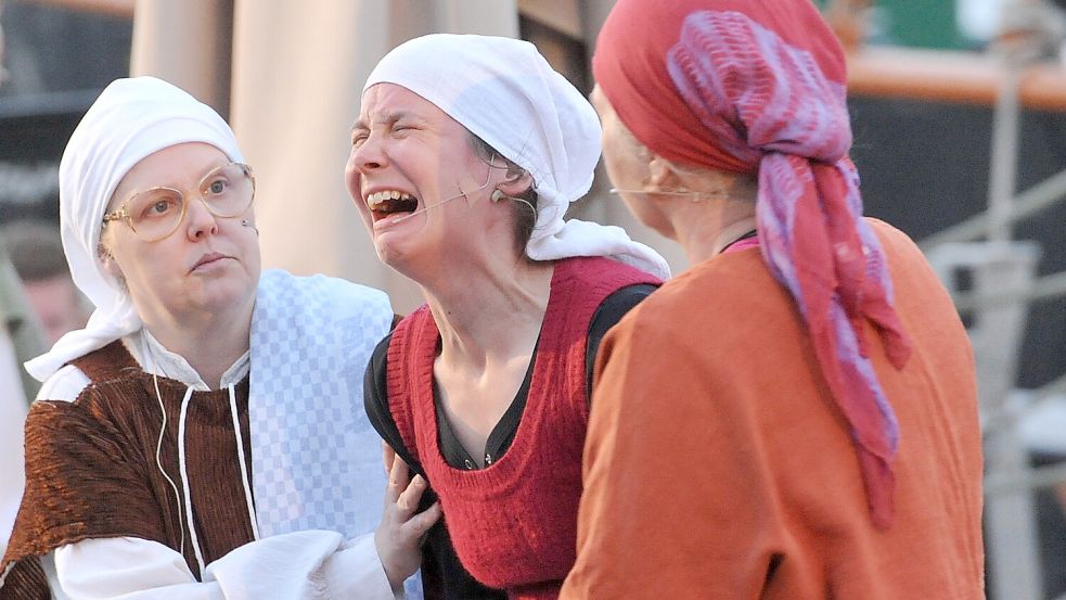 In dem Stück steht das Leben der Frauen im Emder Hafen im Mittelpunkt. Foto: Archiv / J. Doden