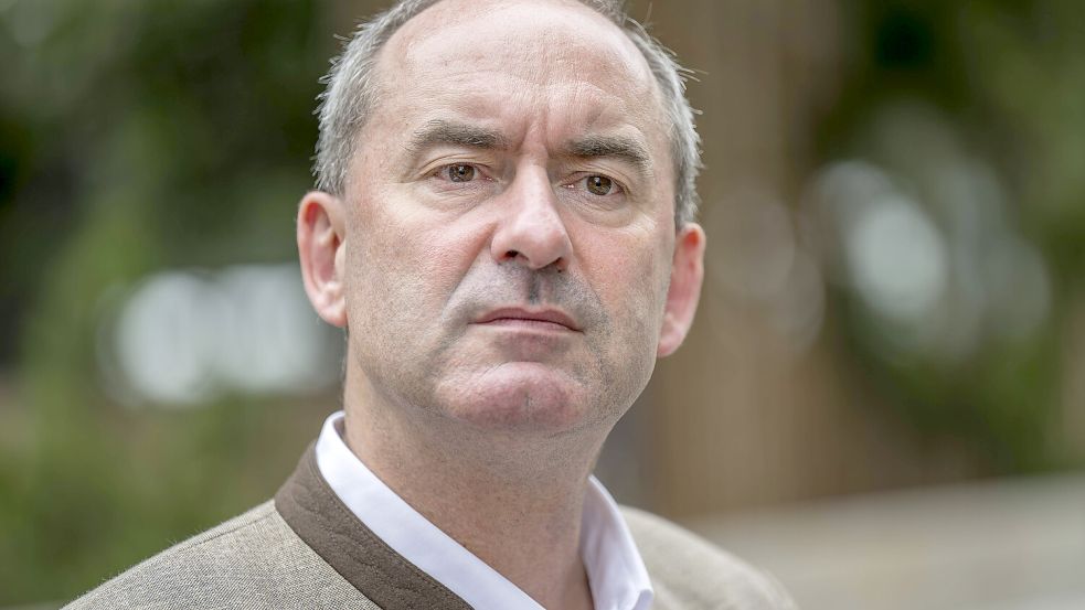Hubert Aiwanger steht wegen Vorwürfen bezüglich eines antisemitischen Flugblatts seit Tagen massiv unter Druck. Foto: imago images/Stephan Görlich