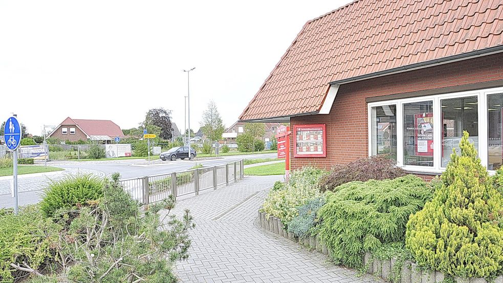 Nah der jetzigen Filiale wurde ein Haus abgerissen. Foto: Wolters