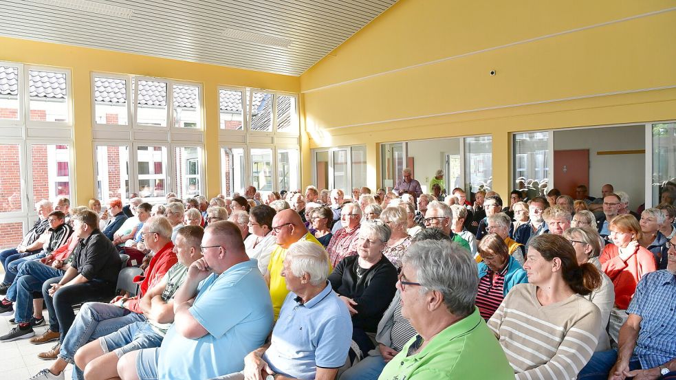 Zahlreiche Gäste nahmen an der Informationsveranstaltung teil. Foto: Wagenaar
