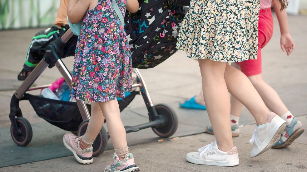 Die Kosten für die Kindergrundsicherung sollen laut eines überarbeiteten Gesetzentwurfs nach der Einführung stark ansteigen. Foto: dpa/Fernando Gutierrez-Juarez