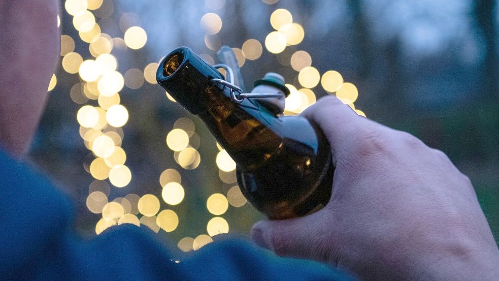 Je mehr Alkohol man trinkt, desto höher ist das Risiko, an Krebs zu erkranken. Foto: Caroline Seidel-Dißmannel/dpa/dpa-tmn