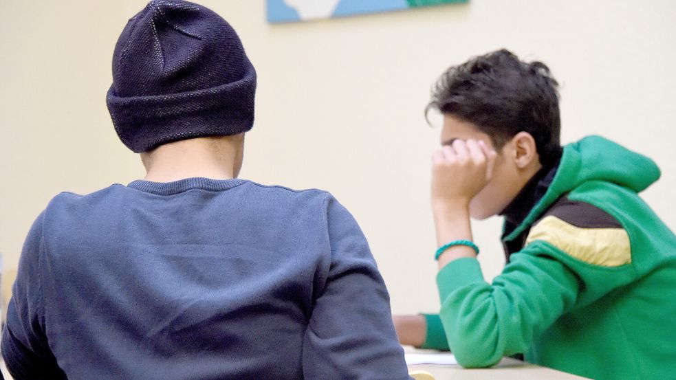 Rund die Hälfte der in Obhut genommenen Kinder und Jugendlichen sind ohne Erziehungsberechtigte eingereiste Flüchtlinge. Foto: Carsten Rehder/dpa