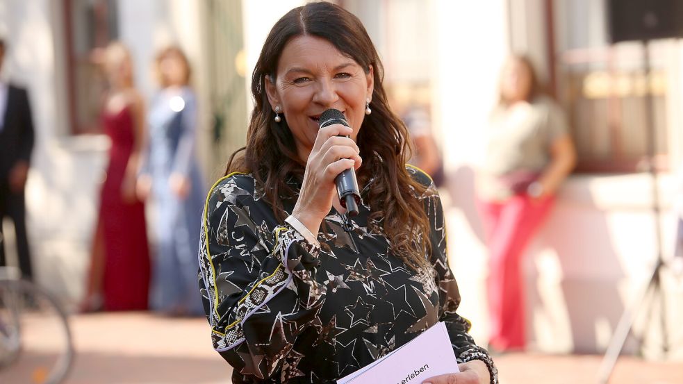 Claudia Nagel moderierte die Shows. Foto: Loger