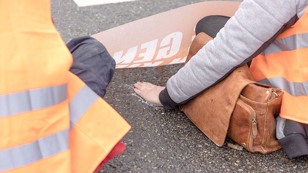 Ein Dreh eines ZDF-Reporters bei einer Demo der „Letzten Generation“ sorgt aktuell für Unmut. Foto: imago images/Eibner