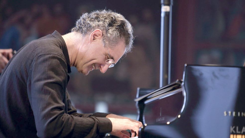Matthias Kirschnereit spielt am kommenden Mittwoch in der Neuen Kirche. Foto: Krämer