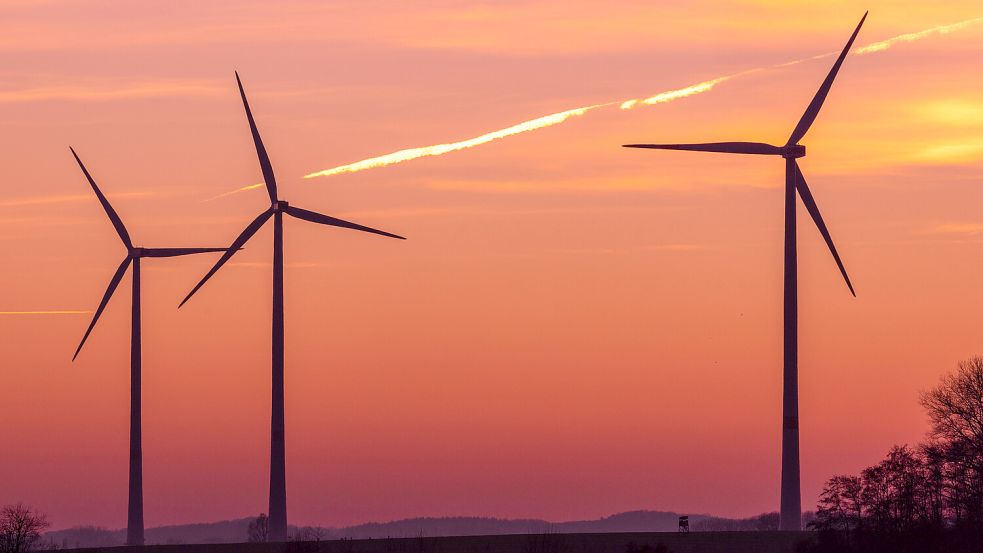 Der Flächennutzungsplan Windkraft in Uplengen steht. Symbolfoto: Büttner/dpa