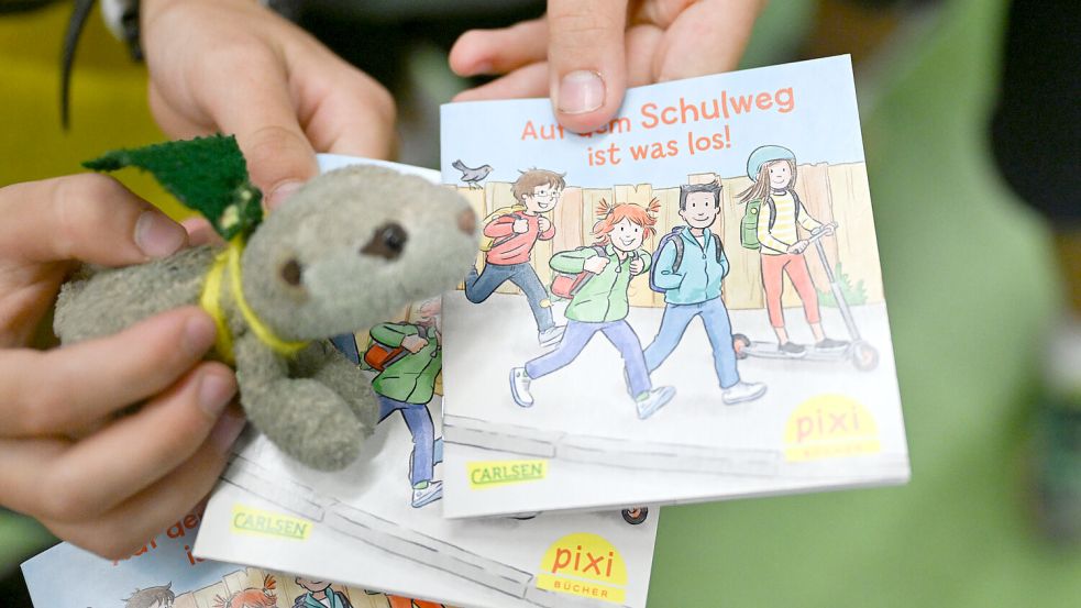 Egal, für welche Variante man sich in der Krummhörn entscheidet: Die Schulwege für Krummhörner Schulkinder werden sich ändern. Symbolfoto: DPA