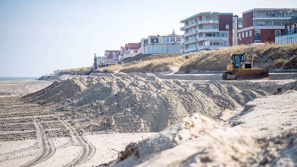 Die Insel Wangerooge hat nicht nur mit schweren Winterstürmen zu tun, sondern auch mit dem Verlust von Wohnraum. Foto: Schuldt/dpa