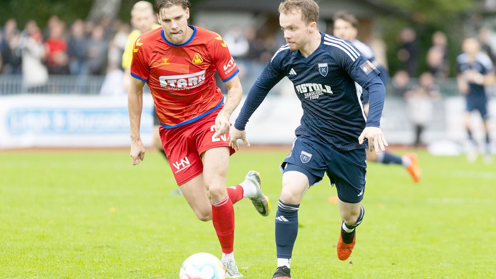 Sven Lameyer (rechts) erzielte bei seinem Startelfdebüt ein Tor für den BSV.