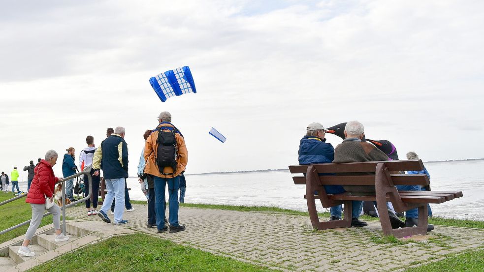 Der Himmel blieb beim diesjährigen Drachenfest überwiegend leer. Fotos: Wagenaar