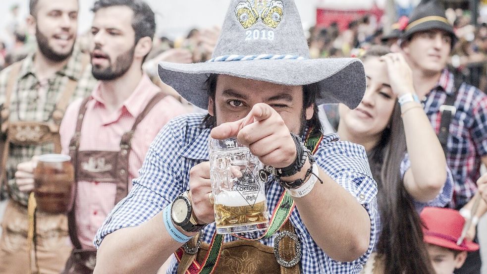 Lust auf Oktoberfest? Auch in Ostfriesland wird gefeiert. Foto: Pixabay