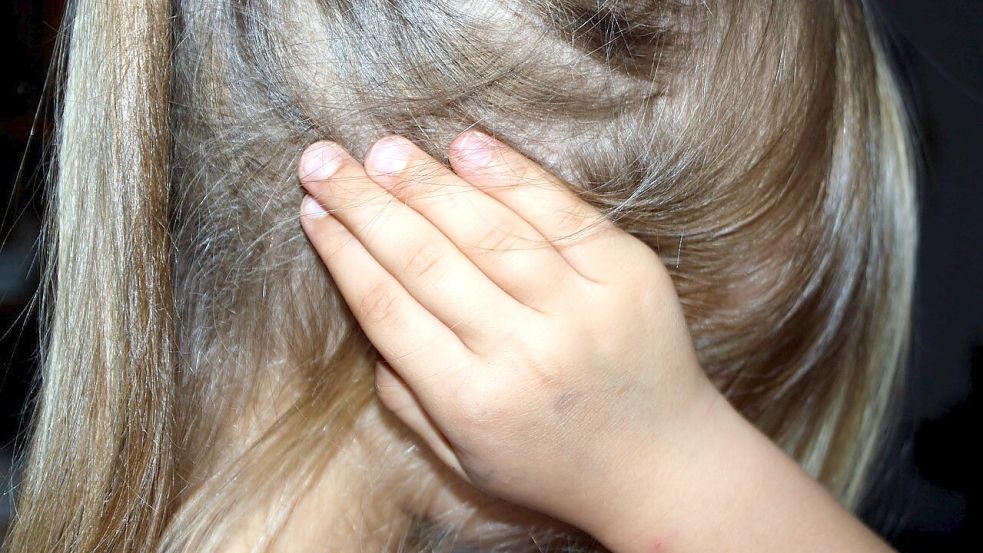 Kinder, die Zeugen von Gewalt werden, können in ihrer Entwicklung beeinträchtigt werden. Foto: Pixabay