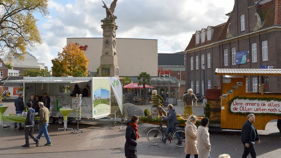 Auf dem Denkmalsplatz können am Sonntag Milchprodukte probiert werden. Foto: LHV