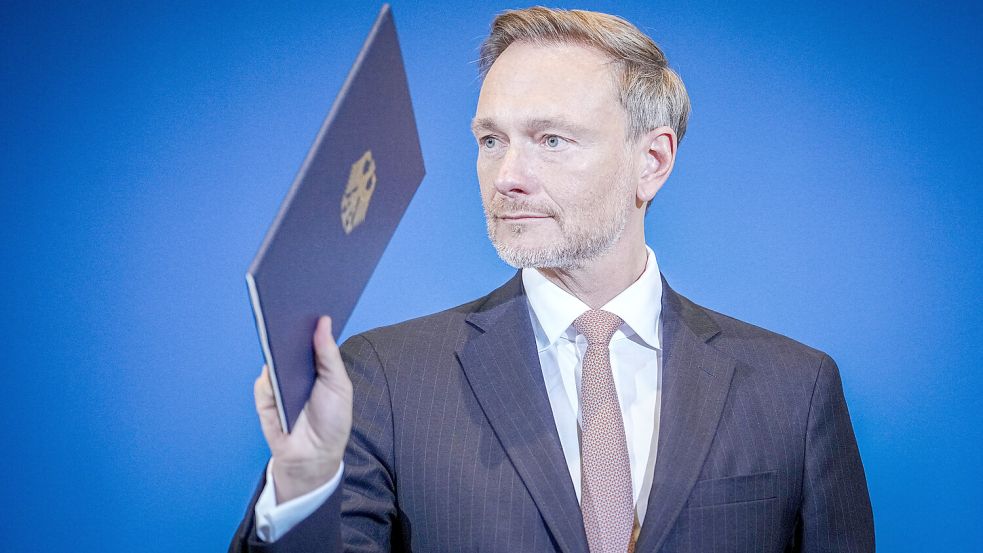 Bundesfinanzminister und FDP-Chef Christian Lindner verteidigt seine Aussagen zum Missbrauch von Sozialleistungen durch Migranten. Foto: dpa