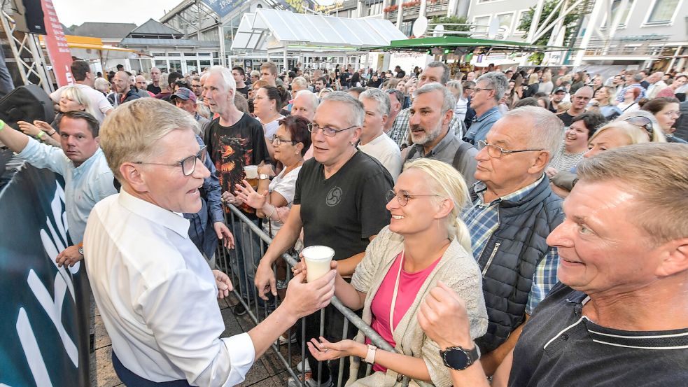 Zum Stadtfest gehört traditionell der Freibierausschank.
