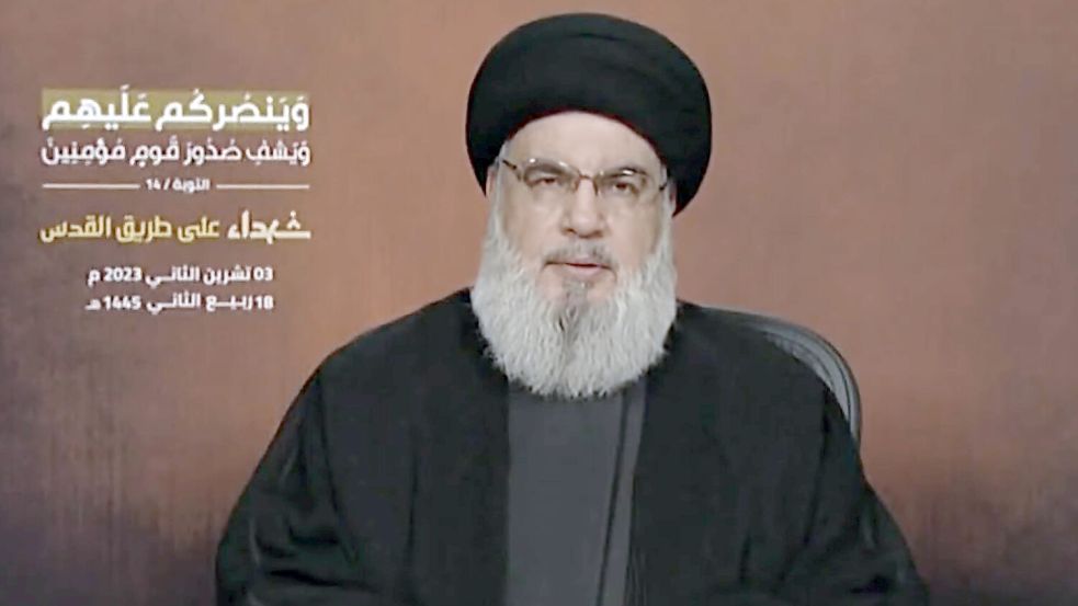 Hassan Nasrallah bei seiner groß angekündigten ersten Rede seit dem Hamas-Angriff aus Israel: Er führt die libanesische Hisbollah seit 1992. Foto: Imago Images/Italy Photo Press