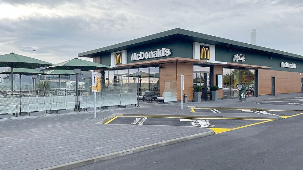McDonald´s kommt nach Uplengen. So wie dieses Restaurant wird die Filiale einmal aussehen. Foto: McDonald´s