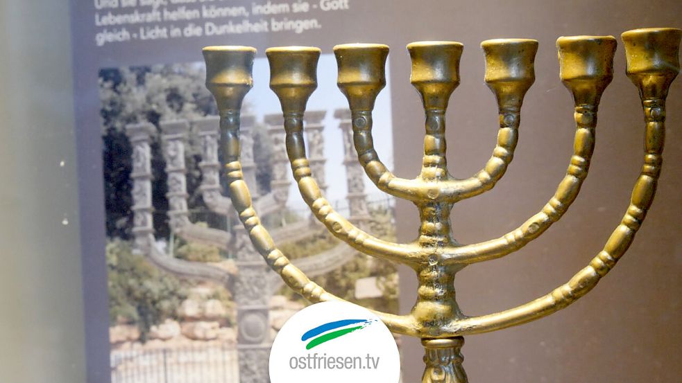 Die Menora ist eines der wichtigsten religiösen Symbole des Judentums. Foto: Fäustel