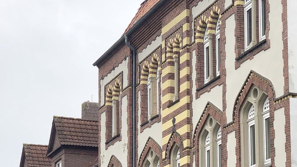 Das Haus mit der Nummer 12 an der Ligariusstraße scheint im schlechtesten Zustand zu sein. Es soll im kommende Jahr abgerissen werden - genau wie zwei andere mit ähnlichem Aussehen. Foto: H. Müller