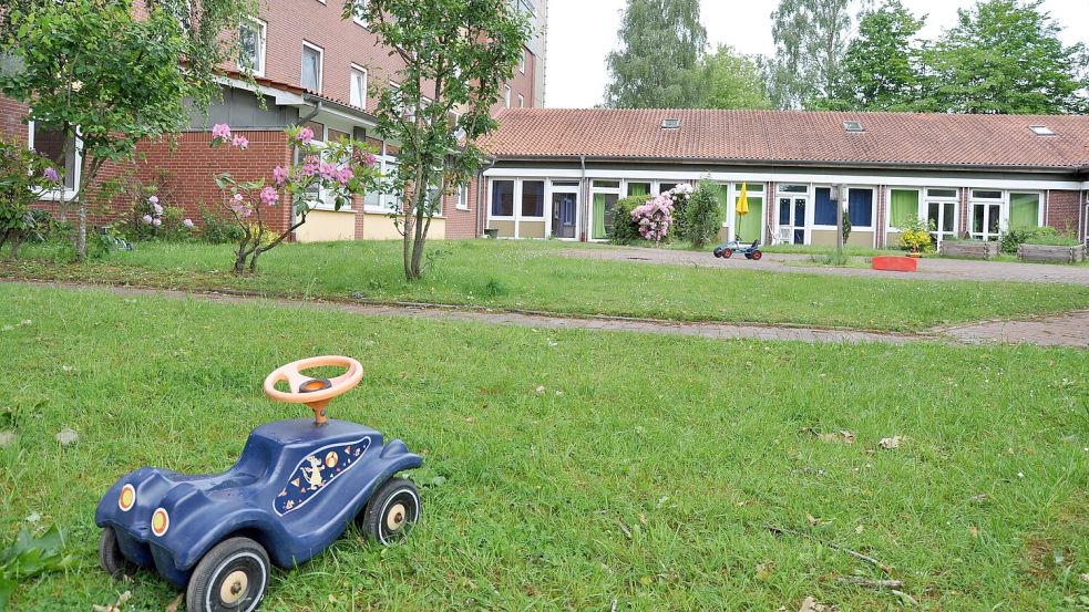 Das Wittmunder Willkommenszentrum ist die erste Aufnahmeeinrichtung für Geflüchtete, die in den Landkreis kommen. Im ehemaligen Altenheim werden sie untergebracht, bis sie in eine Wohnung umziehen können. Foto: Ullrich
