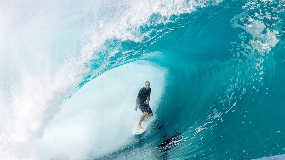 Die Olympia-Medaillen im Surfen sollen 2024 in Teahupo’o vergeben werden. Foto: Brian Bielmann/AFP/dpa