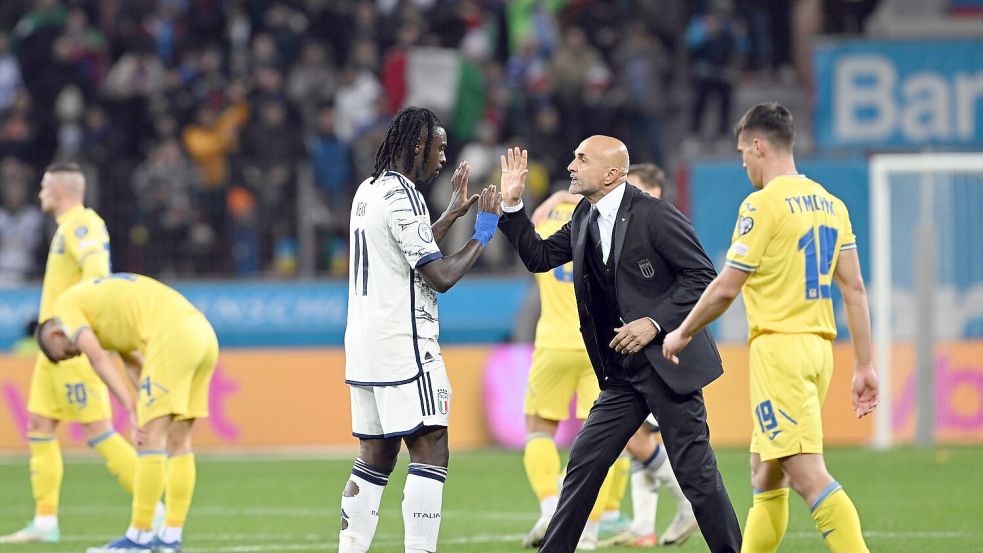In Deutschland dabei: Italien-Coach Luciano Spalletti (r) kann für die EM 2024 planen. Foto: Federico Gambarini/dpa