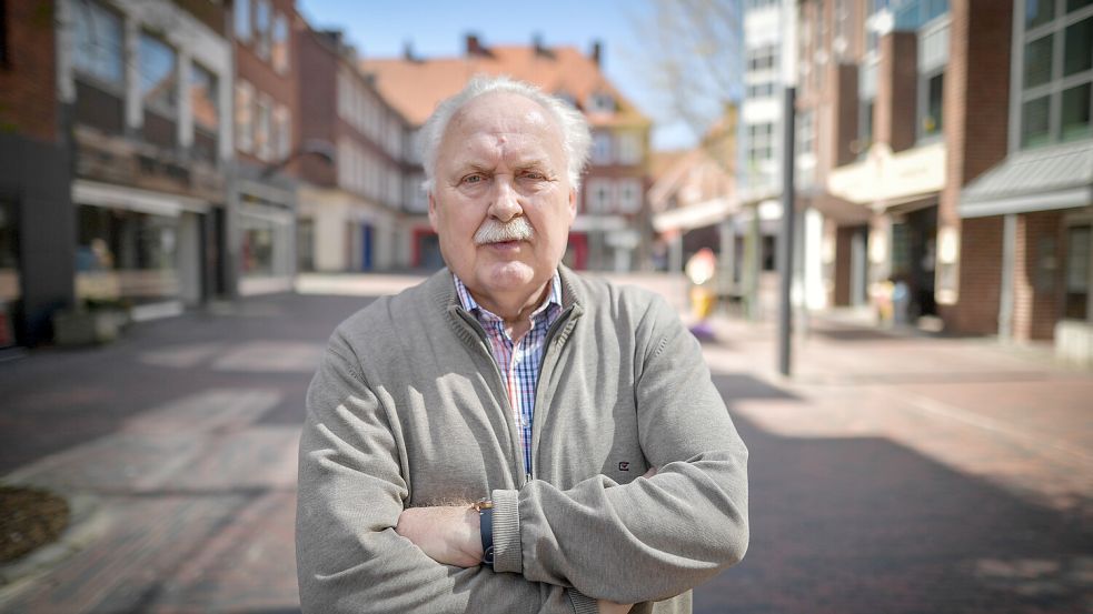 Macht Mittwoch definitiv Schluss: der Vorsitzende der Werbegemeinschaft Schaufenster Emden, Wilhelm Eilers. Foto: Ortgies